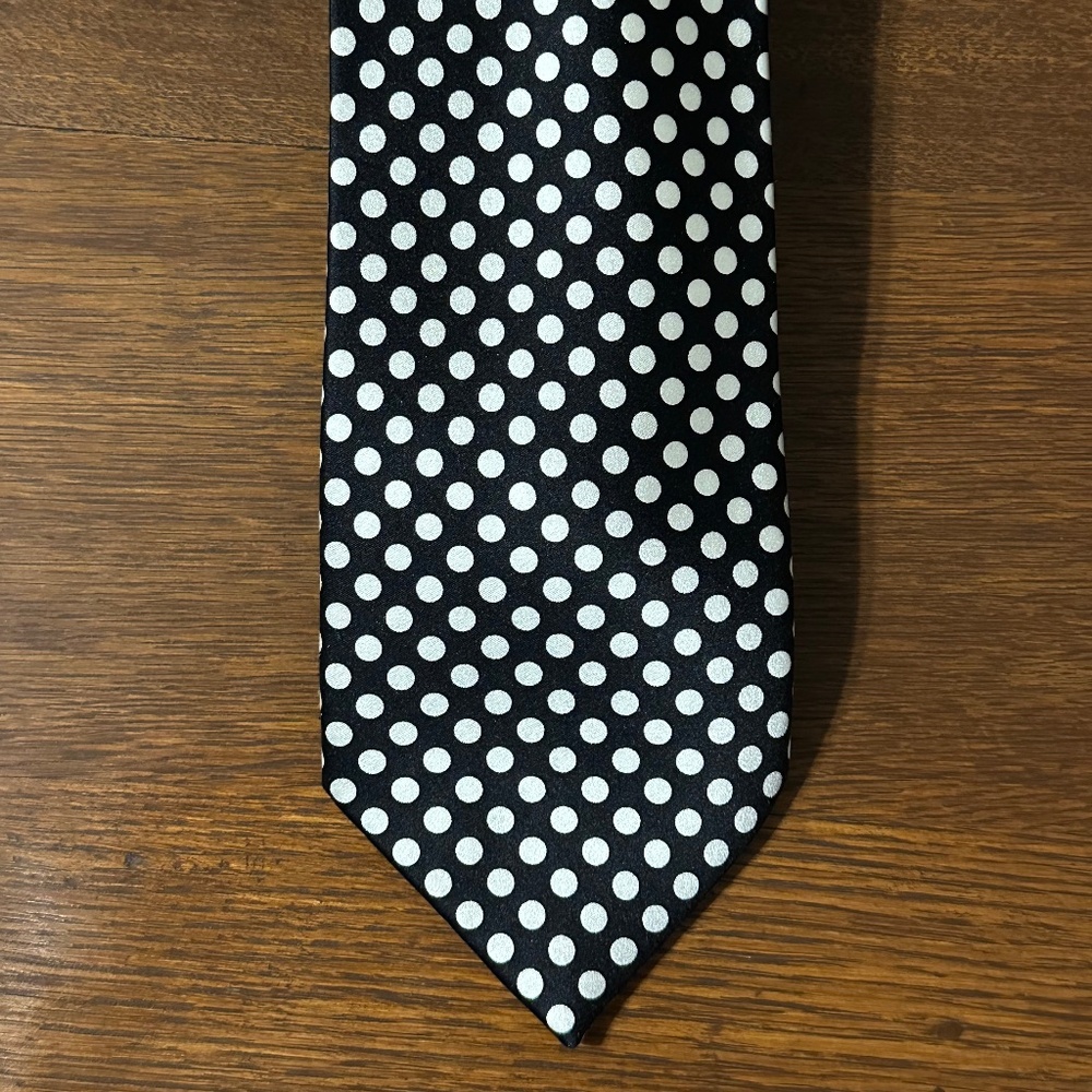 AUTHENTIC DOLCEPUNTA 100% SILK NECKTIE BLACK w/WHITE POLKA DOTS